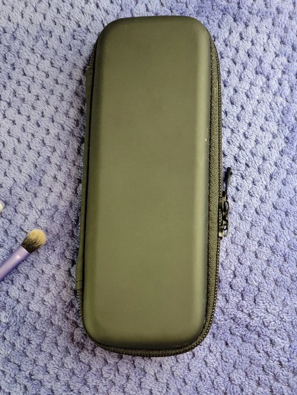 NWOT Makeup Brush Travel Set With Black Case